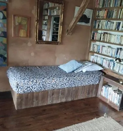 Apartment Entre Terre Et Ciel. Saignon